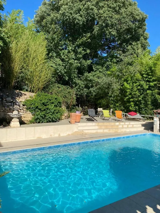 Hébergement de vacances L'Appartement Du Micocoulier Salon-de-Provence France